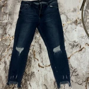 Destroyed Jeans